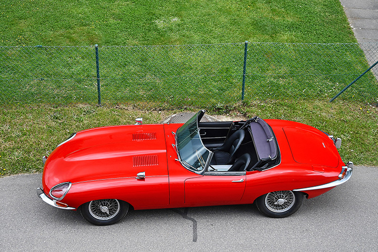 Jaguar E-Type Series 1 Flat Floor Roadster_11